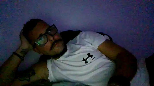 yanick931 online show from March 30, 12:00 am