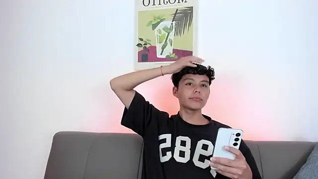 chico medusa online show from April 19, 9:17 pm