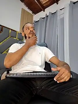 Oliver bigblack cock online show from April 23, 6:10 pm