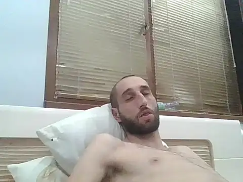 stiven121312 online show from July 21, 7:27 pm
