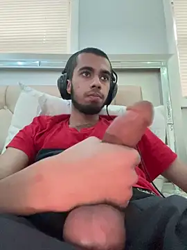 iLoveGirlsOnlyStr8Asf online show from March 15, 11:11 pm