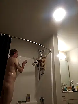 yourMasterisBored online show from April 13, 2:29 pm