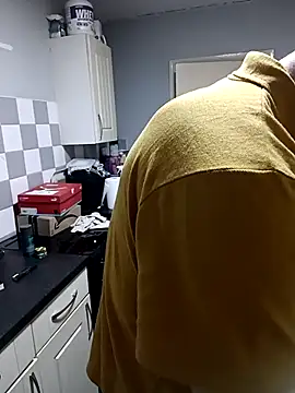 Jimbo4928 online show from April 3, 6:15 pm