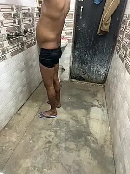 couple-new online show from June 15, 3:37 pm