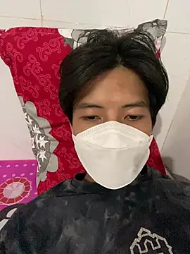 Nguyencuong1999 online show from March 20, 8:51 am