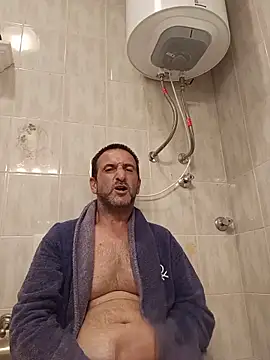 DanTrov79 online show from June 12, 10:57 am