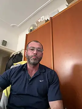 delo651 online show from May 3, 2:09 pm