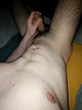 Skousy online show from April 6, 8:42 pm