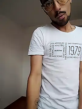 Demian-vall online show from August 4, 4:33 pm