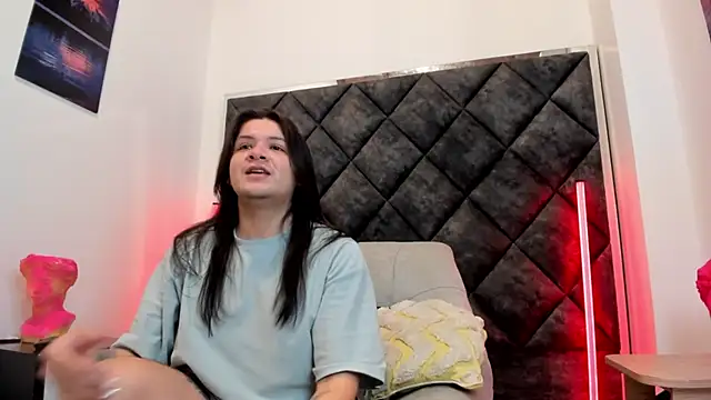 MatthewDavis  online show from March 27, 11:22 am