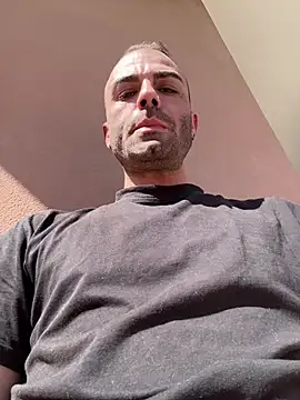 Dachialo online show from May 21, 1:15 pm