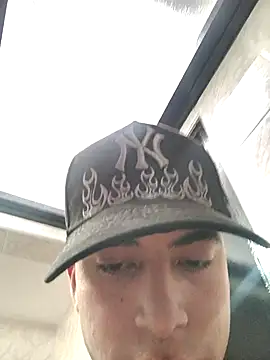 nico herrera   online show from April 2, 9:11 pm