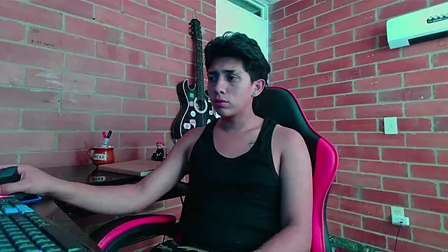 ethann2  online show from May 27, 4:37 pm