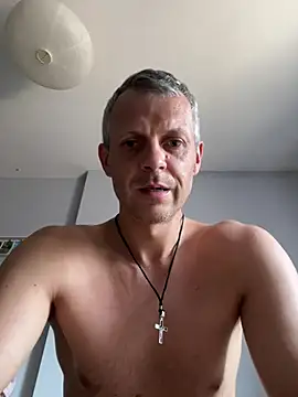 ChiefApron5 online show from August 1, 1:10 pm