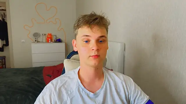 EvincedHook online show from May 15, 12:13 pm