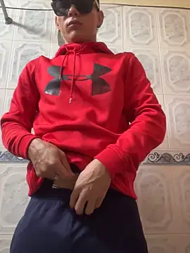 sebascuterouss online show from May 14, 1:31 pm