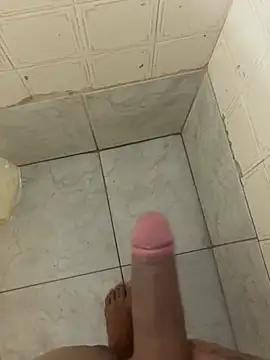 Gustavo12   online show from April 5, 9:55 pm