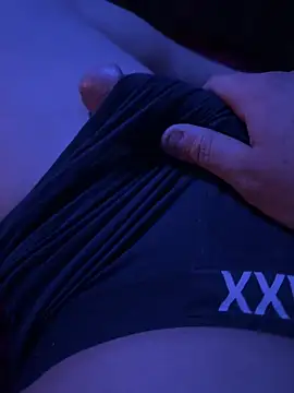 hotnyung1 online show from June 4, 4:18 am