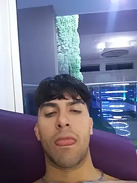 RodrigoColby2 online show from April 28, 3:44 am