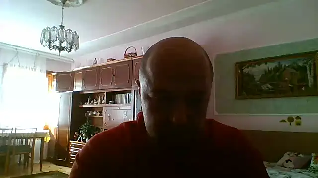 Snapshot of Luceriusbigass chatting on October 26, 11:12 am Luceriusbigass online show from October 26, 11:12 am