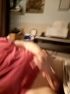 ChrisMtl83 online show from April 14, 5:40 am