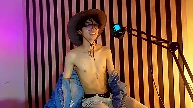 Twink Sebas7 online show from May 9, 12:50 pm