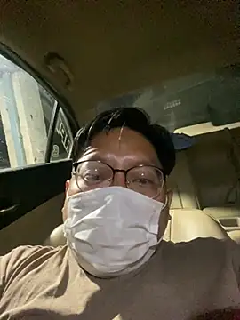 hardick30 online show from April 8, 8:17 pm