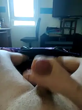 Loulou06123 online show from April 30, 3:52 pm