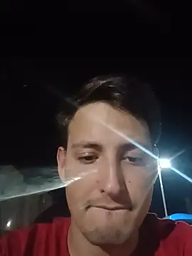 welltommy2001 online show from July 2, 3:34 am