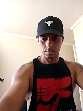 Fittrainer21 online show from April 24, 7:38 pm
