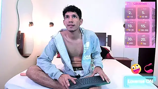 Lucas Dream online show from May 18, 1:28 pm