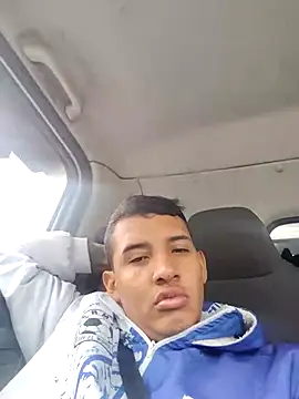 MR GOLDEN04 online show from April 17, 1:36 pm