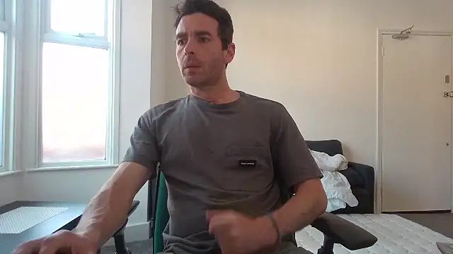 frenchbdmaninlondon online show from May 26, 10:55 am