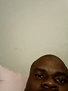 W0rthiit online show from April 27, 8:36 pm