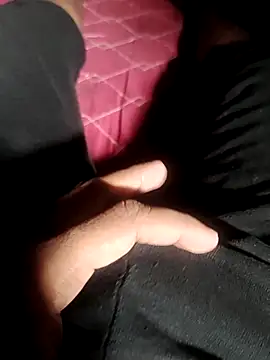 ilango86t online show from April 19, 9:42 am