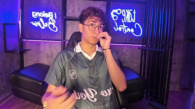 AngeloBellini online show from April 27, 1:30 pm