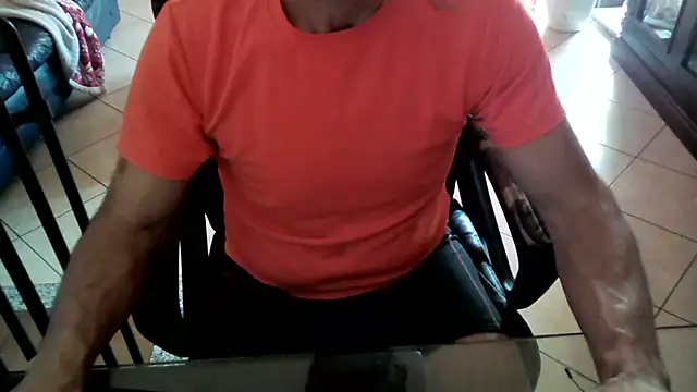 kelper18 online show from May 2, 1:58 pm