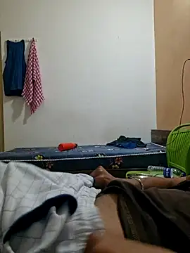 kangaroo man1 online show from April 29, 6:25 pm