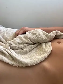 findaddy69 online show from April 30, 4:47 pm