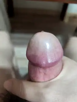 Auroraghost00 online show from June 25, 1:27 pm