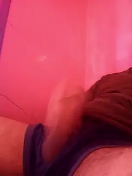 daddy 17  online show from May 18, 3:35 am