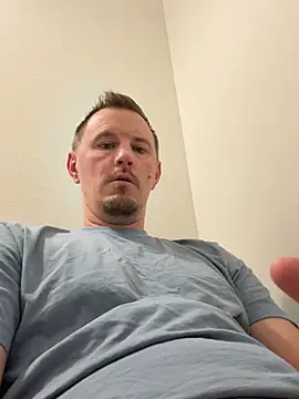 Hardpaul85 online show from June 27, 1:06 pm