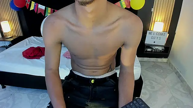 DILANX18 online show from June 24, 8:22 pm