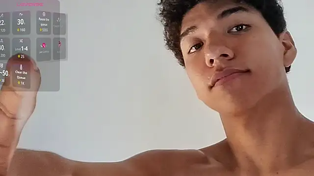 Maximiliano Young online show from July 10, 2:09 pm