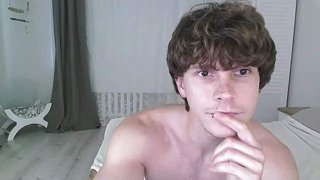 Eric Crush online show from July 15, 12:45 pm