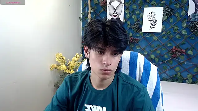 wayath1 online show from July 15, 11:17 am