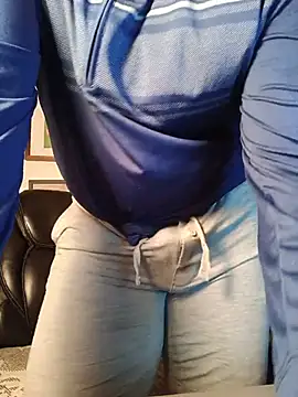 Dickbetweencheeks online show from July 27, 6:20 am