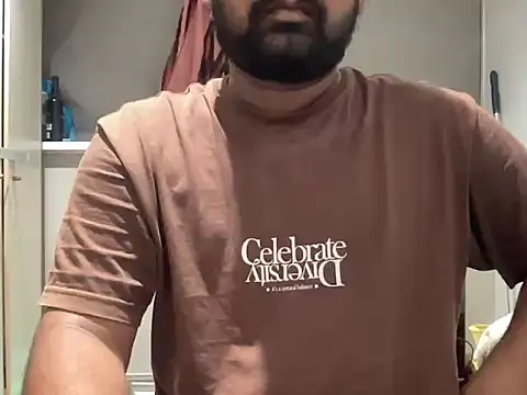 bobgot17cm online show from July 14, 10:38 pm