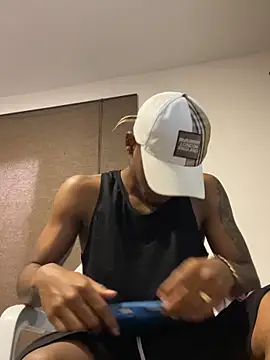 Ydiaz09 online show from June 18, 12:21 pm