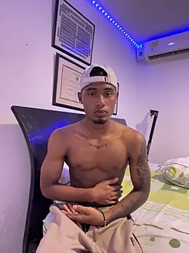 Ydiaz09 online show from July 21, 4:47 am